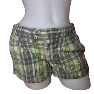 AEROPOSTALE GREEN PLAID SHORTS SIZE 5/6